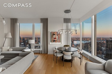 MADISON HOUSE DREAM HOME Perched high above Manhattan in one of - photo 4