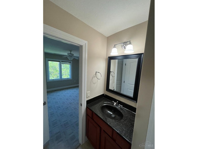 Enjoy exceptional flexibility & space in this thoughtfully - photo 36