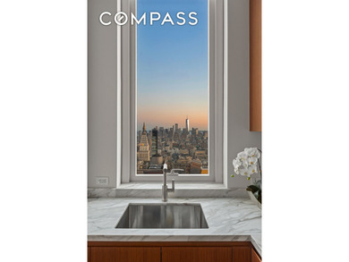 MADISON HOUSE DREAM HOME Perched high above Manhattan in one of - photo 8