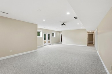 Enjoy exceptional flexibility & space in this thoughtfully - photo 42