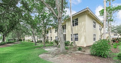 This immaculate coach home is the perfect place for full time - photo 49