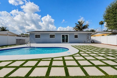 Welcome home to this charming three bedroom, two bathroom single - photo 2