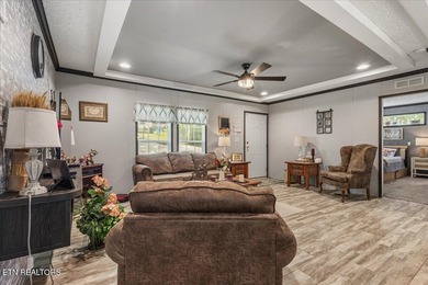 Welcome home to this beautiful 2023 manufactured home offering - photo 4