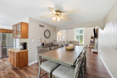 Fabulous Renovation! Close to the Beach and Rental Docks! - photo 6