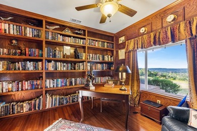 Just under 4,000 sq ft of refined luxury, this 4 bed, 3 full + 2 - photo 23