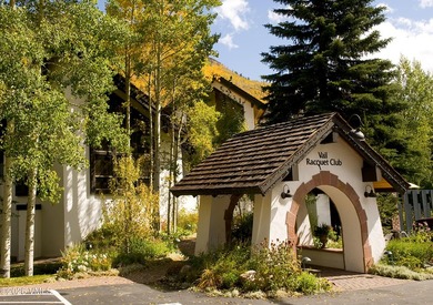 Experience the ultimate turn-key mountain lifestyle in this - photo 30