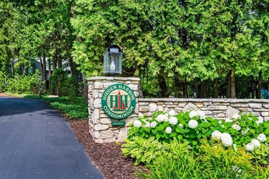 Lake Micigan - Door County Condo Active Under Contract in Fish Creek Wisconsin