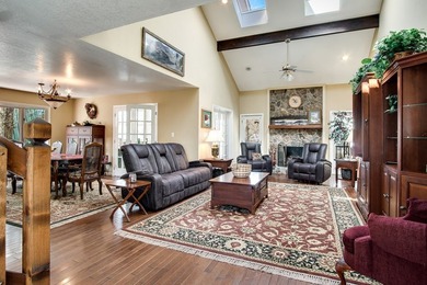 Exceptional lakefront home on beautiful Lake Santeetlah offering - photo 5