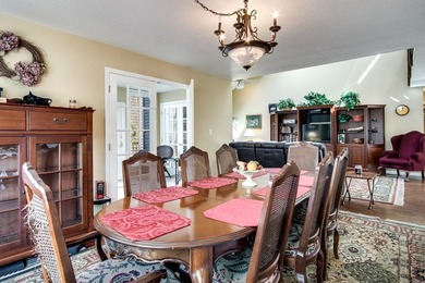 Exceptional lakefront home on beautiful Lake Santeetlah offering - photo 9