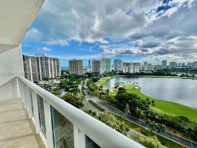 LOCATION ,LOCATION LOCATION Stunning and Beautiful New APT 1/1 - photo 4
