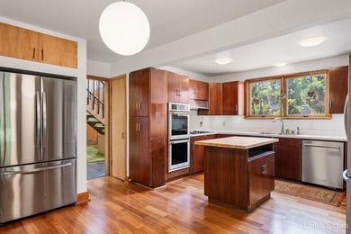 The Koenig House - Designed by Winston Elting Architects - photo 11