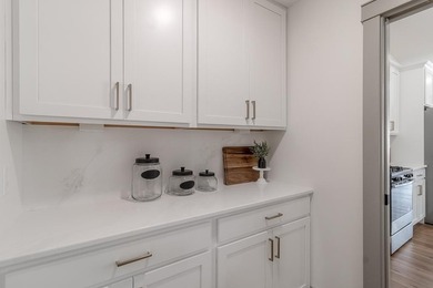 New Construction - 2 bedrooms, 2 bathrooms, oversized 2-stall - photo 18