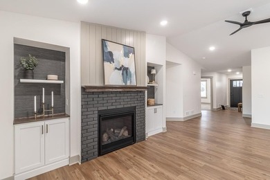 New Construction - 2 bedrooms, 2 bathrooms, oversized 2-stall - photo 25
