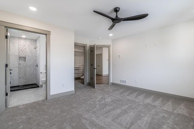 New Construction - 2 bedrooms, 2 bathrooms, oversized 2-stall - photo 34