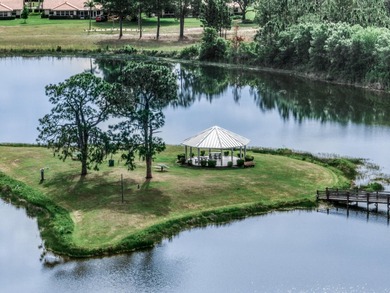 Nestled in Sun N Lake of Sebring Deer Golf course, this - photo 47