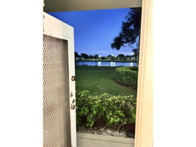 Lake Condo For Sale in Boca Raton, Florida