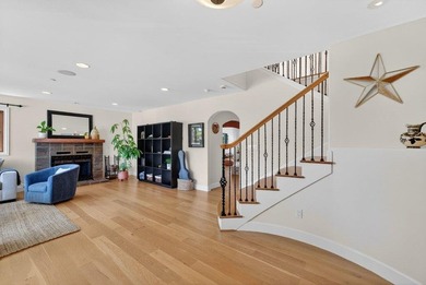 Some homes simply have an address; this one has a vantage point - photo 9