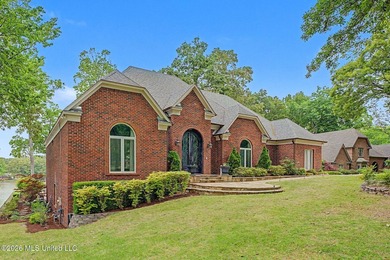 Lakefront on 1.21 Acres - 5 Private Suites - Private Dock - - photo 10