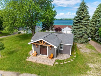 Welcome to the Guest House-your opportunity to enjoy attainable - photo 1