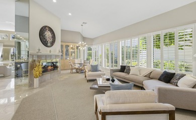Coveted free-standing Desert Horizons residence, tastefully - photo 5