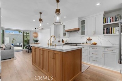Fully reimagined coastal residence with comprehensive 2021 - photo 7