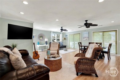 Just 3 blocks from the beach, this beautifully updated three - photo 5