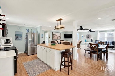 Just 3 blocks from the beach, this beautifully updated three - photo 9
