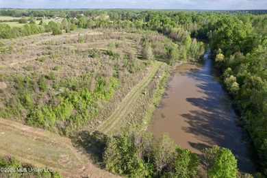 Discover the perfect blend of privacy, space, and opportunity - photo 2