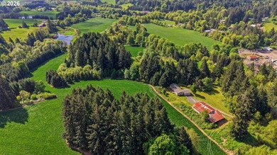 Discover the perfect blend of privacy, natural beauty, and - photo 5