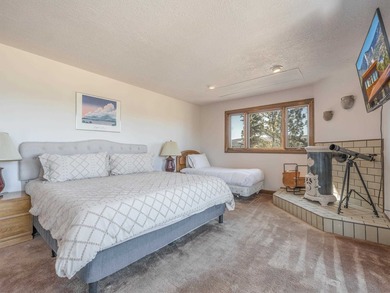 Embrace the ultimate mountain lifestyle in this exceptional home - photo 18