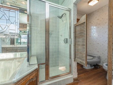 Embrace the ultimate mountain lifestyle in this exceptional home - photo 21