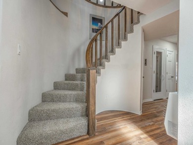 Embrace the ultimate mountain lifestyle in this exceptional home - photo 23