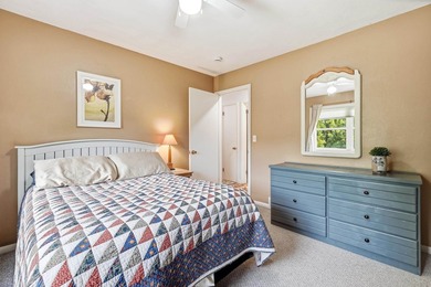 Backing up directly to the beautiful Lacoma Golf Course, Red - photo 24