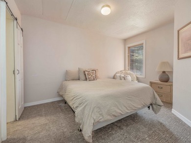 Embrace the ultimate mountain lifestyle in this exceptional home - photo 30