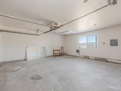 Embrace the ultimate mountain lifestyle in this exceptional home - photo 40