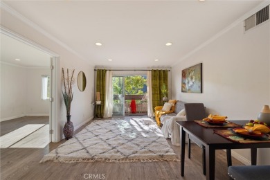 Hollywood Reservoir Condo For Sale in Los Angeles California