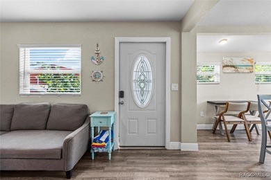 Welcome to Your Waterfront Escape. Nestled on a quiet cul-de-sac - photo 6