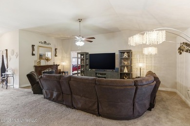 Move-in ready home in the heart of Ocean Springs! This 3-bedroom - photo 9
