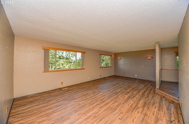 Everything your looking for is here! Private setting with - photo 6