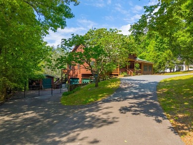 Escape to your own mountain retreat where rustic luxury meets - photo 4