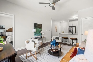 SELLER IS MOTIVATED!! New Flooring / No carpet at all!