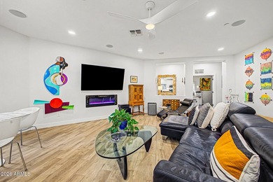Welcome to your exclusive sanctuary where luxury, comfort, and - photo 19