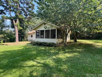 This cozy bungalow, with 1 bedroom and 1 bathroom, has a perfect - photo 20