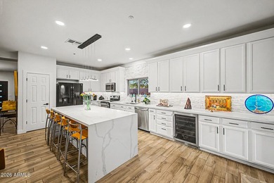Welcome to your exclusive sanctuary where luxury, comfort, and - photo 22