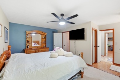 Fabulous Renovation! Close to the Beach and Rental Docks! - photo 15