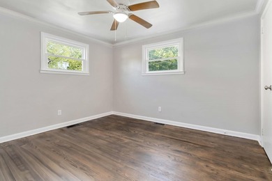 If you've been searching for a move-in ready home with room to - photo 24
