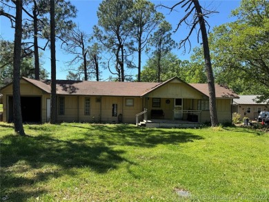 Lake Home For Sale in Eufaula, Oklahoma