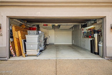Welcome to your exclusive sanctuary where luxury, comfort, and - photo 44