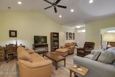 Looking for Garage space? This is the one! This beautiful - photo 9