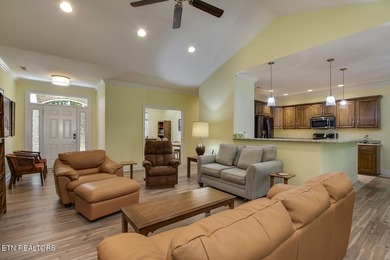 Looking for Garage space? This is the one! This beautiful - photo 10
